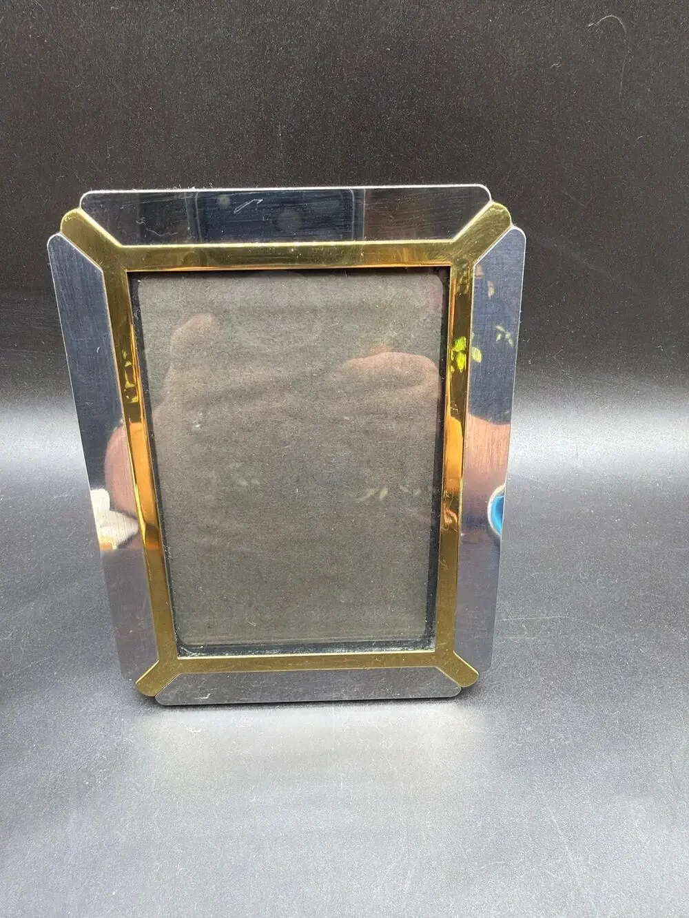 Contemporary Black Glass Gold Tone 5x7 Photo Picture Frame Easel Tabletop Wall